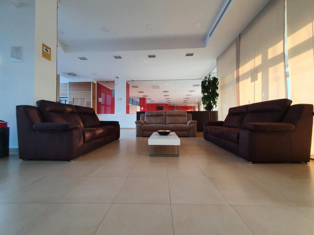Iberflat Vega De Triana Apartment Camas Exterior photo