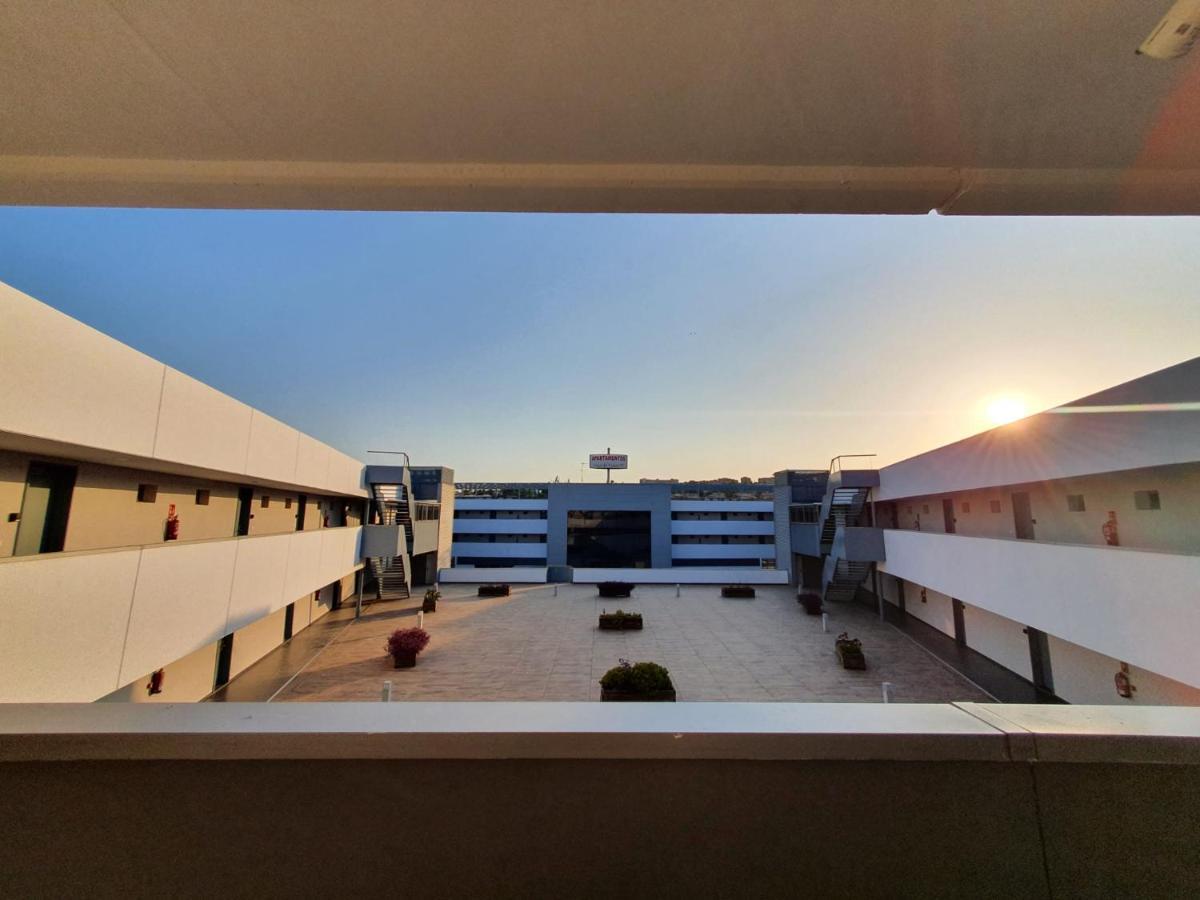 Iberflat Vega De Triana Apartment Camas Exterior photo