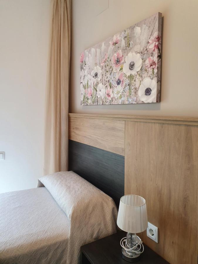 Iberflat Vega De Triana Apartment Camas Exterior photo