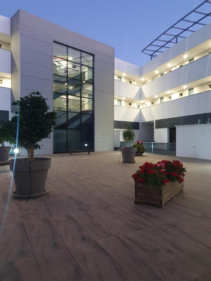 Iberflat Vega De Triana Apartment Camas Exterior photo