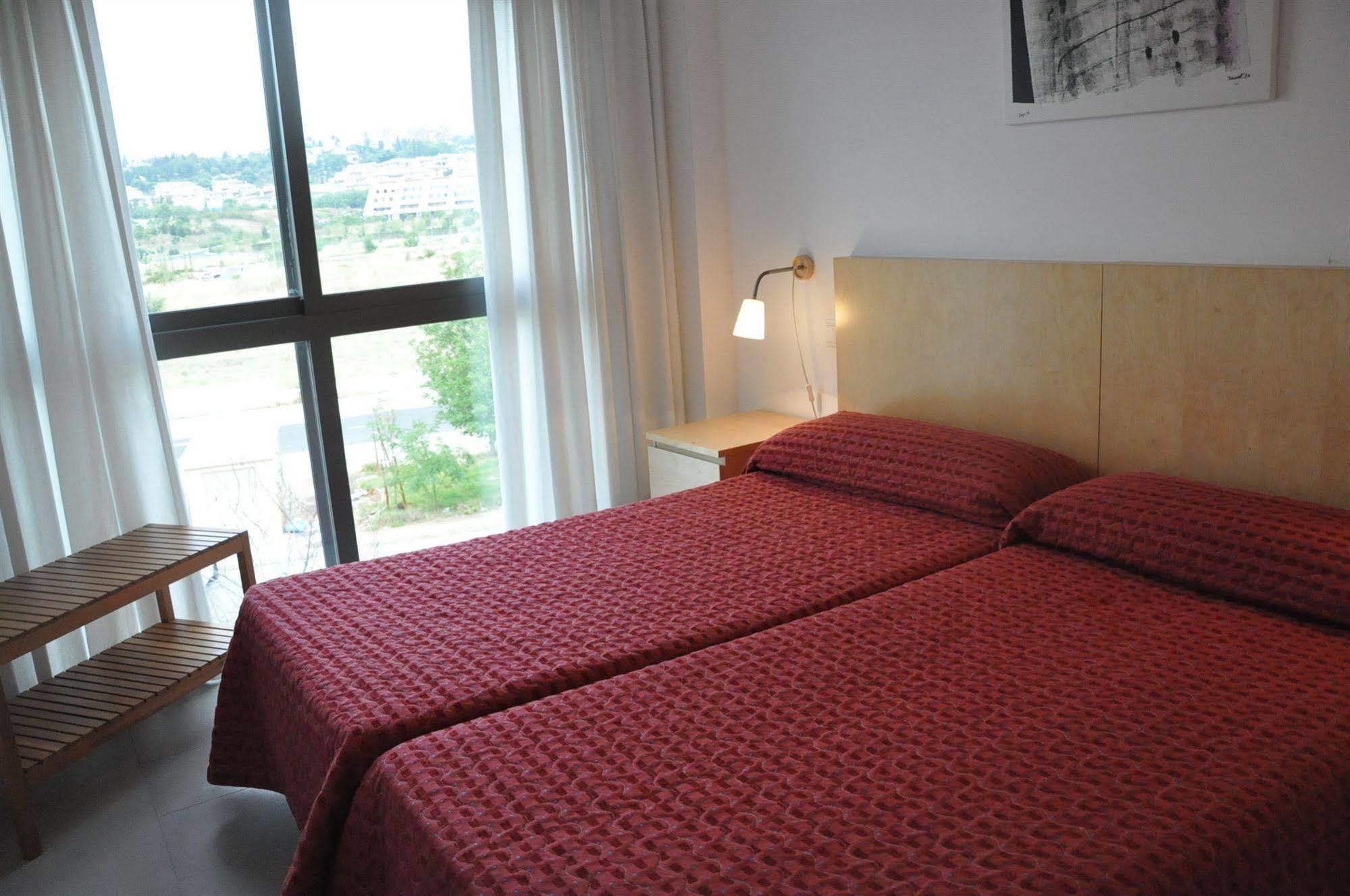 Iberflat Vega De Triana Apartment Camas Exterior photo